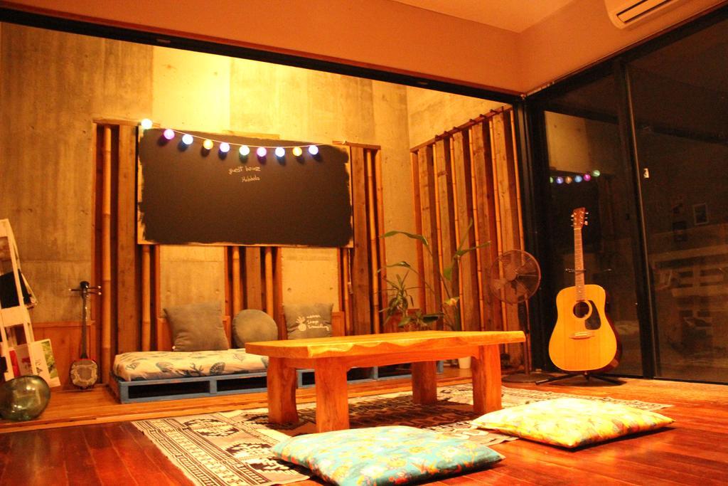 Guest House Holoholo Ishigakijima Ishigaki  Екстер'єр фото
